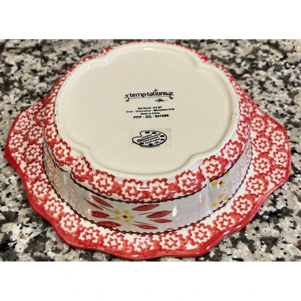 New Temp-tations Old World Red Round Baking Dish .5 qt Casserole Dish W/Rack‎ 8